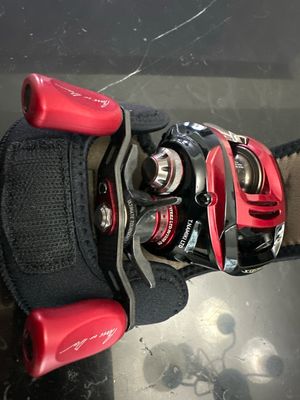 Daiwa Steez VERY RARE &amp; STUNNING Toshi Namiki Limited Edition. Steez LTD SV103H-TN. Lightly Used. Probably Among The Very Best Of These Available Anywhere In The Market.