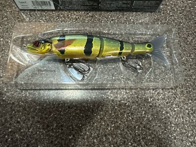 Gan Craft Jointed Claw Shift 183 #WM-01 Belial Peacock. Gorgeous JDM 180mm Just Over 7” 2oz Class. New In Box.