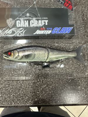 Gan Craft Jointed Claw 178, 7”, 2oz Class. VERY RARE Color #WM-05. Exact Bait In Photos.
