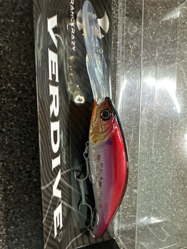 Drackrazy Verdive 120 VERY DEEP 7 Meters++ 23-25’. #04 Berry Shad. Exact Bait In Pics.