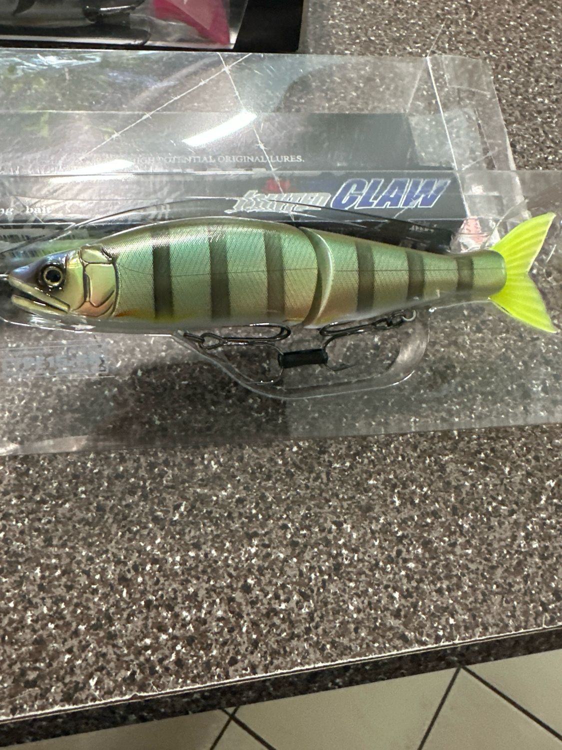 Gan Craft Jointed Claw 178 Type 15SS (Slow Sinking), 2 Oz Class #TS-05. Exact Bait In Pics.