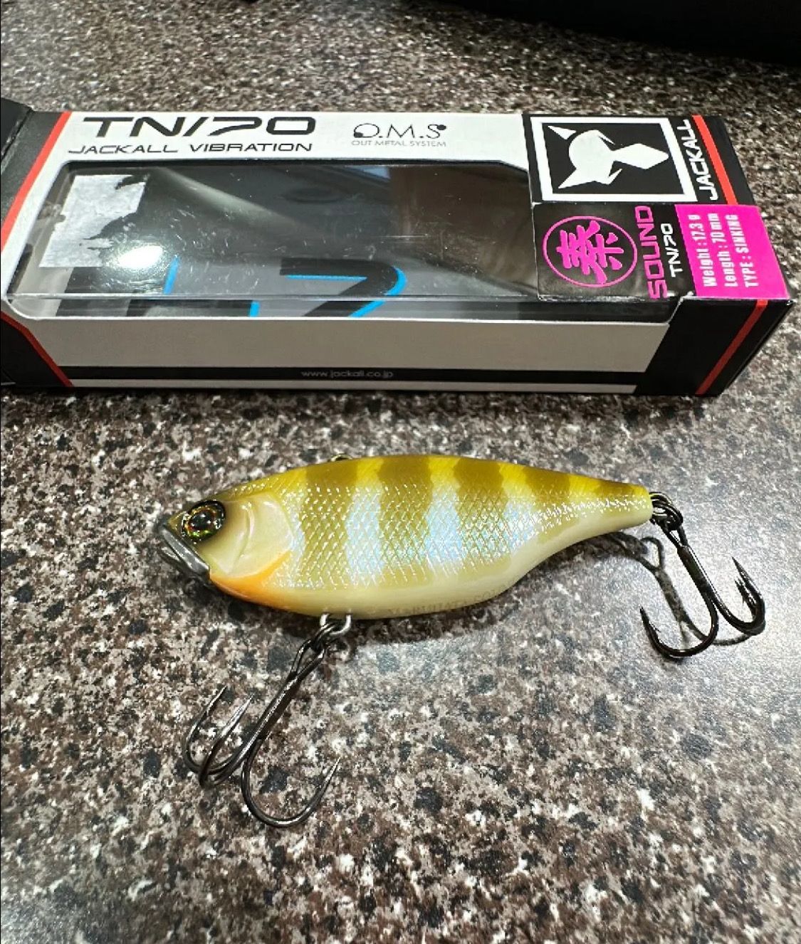 Jackall TN 70 Skull Sound Vibration Lure Maruhata White Gill (7019)