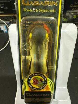 Megabass Gabarin Topwater Frog #01 Tonosama Frog