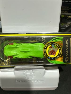 Megabass Gabarin Topwater Frog #03 Akame Amagaeru