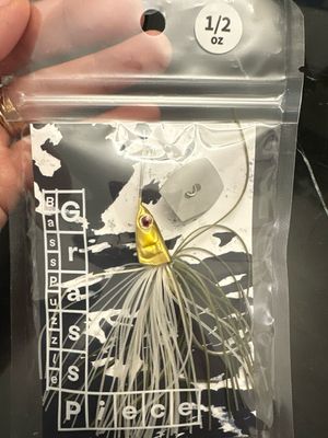 Bass Puzzle Grass Piece 1/2oz G09 Soft Ayu. NIP