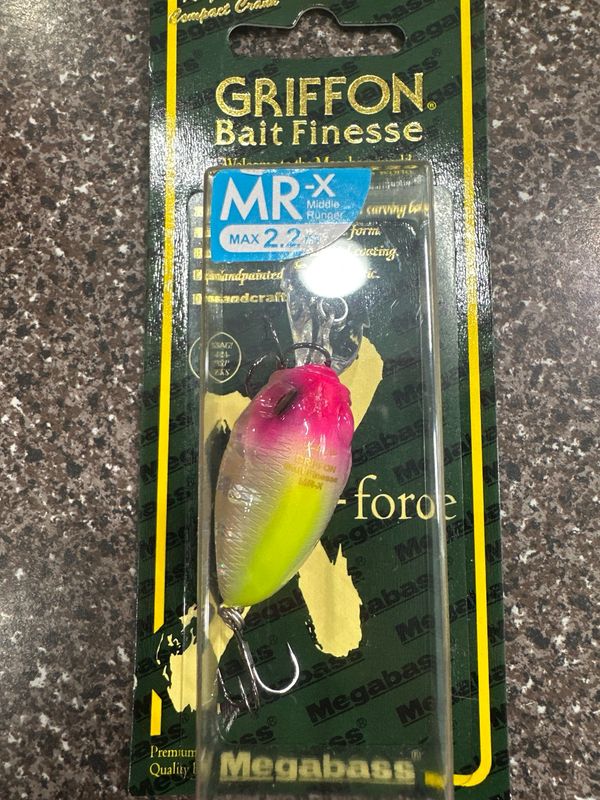 Megabass Griffon Bait Finesse MR-X Max 2.2m #5 Eight Reaction