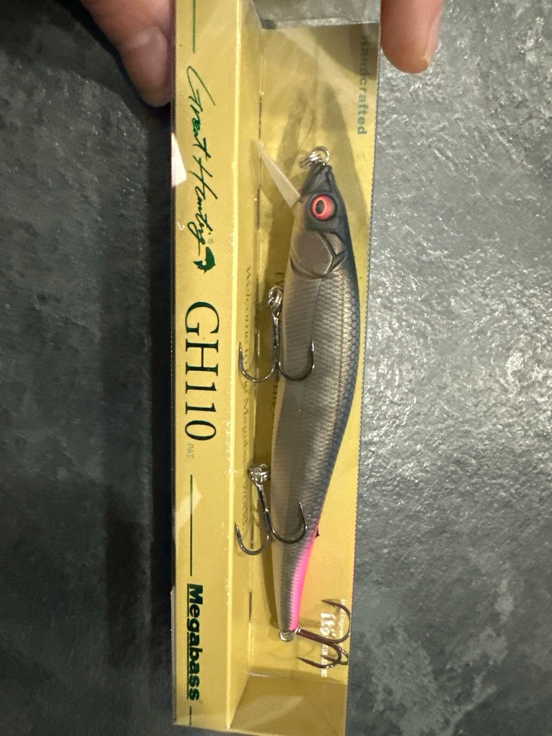 Megabass Great Hunting GH110 Frozen Black PT. 110.5mm 13.5g (approx 1/2oz). Great Color/great Bait! NIP