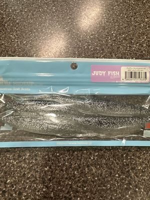 HideUp Judy Fish 5.2inch #297 Silver Glitter. 4baits/pack