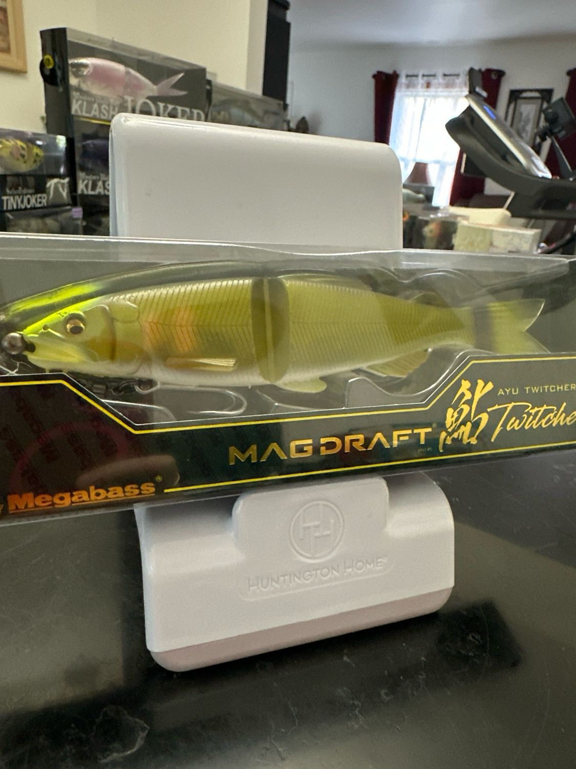 Megabass Magdraft Ayu Twitcher #03 Indicator Ayu 7inch 1.3/8oz Slow Floating