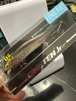 Megabass Vision Oneten Jr. #52 (Fine Art) FA Ghost Wakasagi 98mm | 3/8oz | Suspend | 1.2m