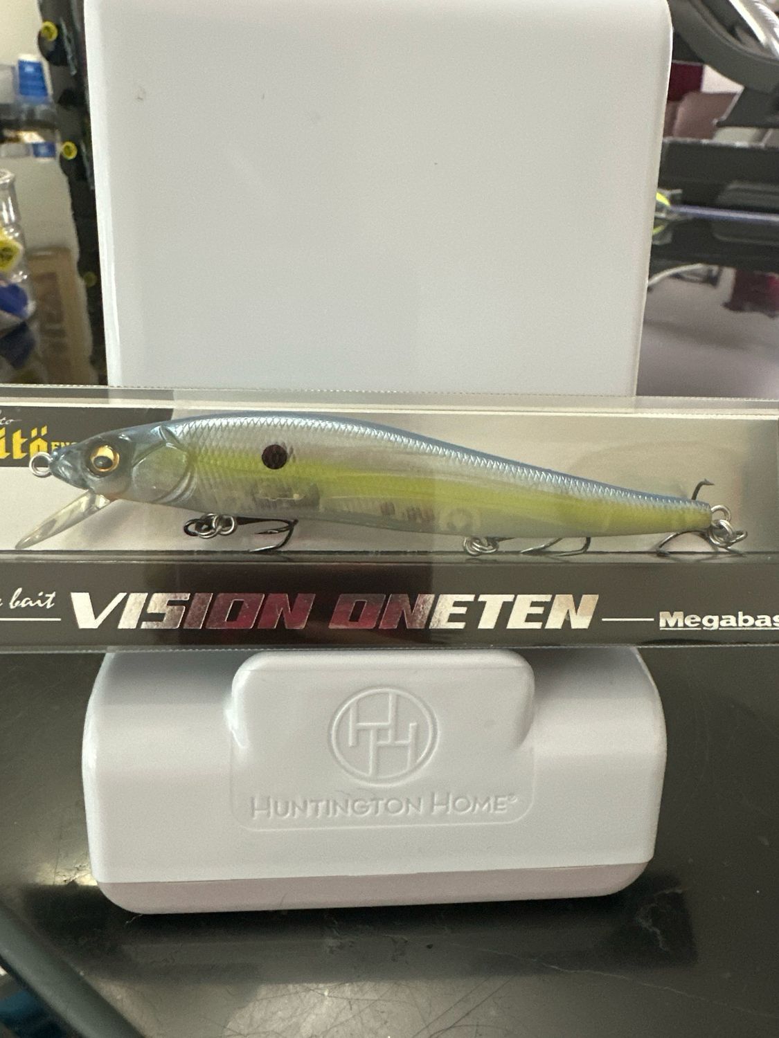 Megabass Vision Oneten #56 GP Sexy Shad. 110.5mm | 1/2oz | Suspend | 6ft