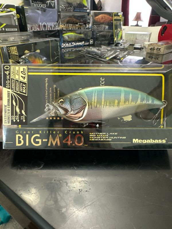 Megabass BIG-M 4.0 #2 Wagin Hasu BM 126mm | 2oz | 4.0m Giant Killer Crank