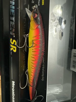 Megabass Vision Oneten SR (Shallow Range) Aka Tora. 1/2oz, Slow Floating, Max Depth Just Over 3’.