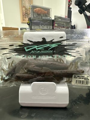 Drt Fink Craw 3.7”. Fabulous And Super Hard To Find JDM Soft Craws. #008 Watermelon Pearl Mix. Fabulous Color. New Unopened Package But Package Little Sticky. Exact Bait In Pics