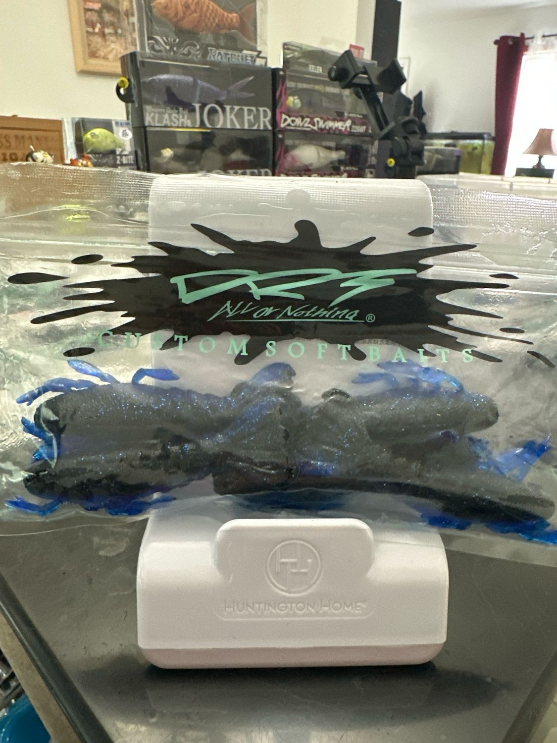 Drt Fink Craw 3.7”. Fabulous And Super Hard To Find JDM Soft Craws. #006 Black Blue. Fabulous Color. New Unopened Package, Package Little Sticky. Exact Bait In Pics