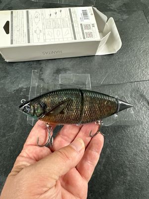 Madotachi Hanitas 130mm (5.1”) 1.5oz Adjustable Depth New JDM Bait. Real Flashing Gill. 0-1’ Or 1-3’ Or 3-5’ Adjustable Depths.