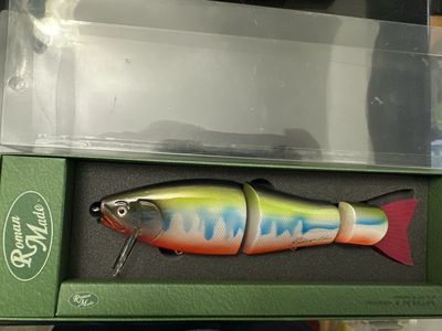 Roman Made Trick. Exact Bait In Pics. 7.3” 2.3oz (185mm 65g) Floating JDM Wooden Swimbait. Oikawa Male. Brand New In Package.