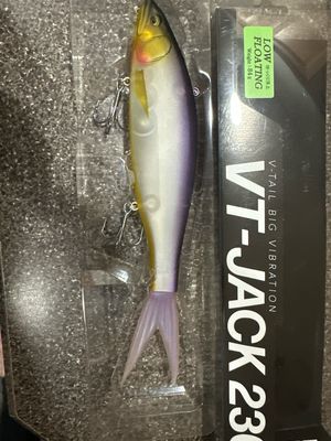 Fish Arrow VT Jack 230 Low, 84g. #05 Mat Shad (DRT Klash 9 V-Tail) BIG Lipless Vibration. Approximately 9” &amp; 3oz. NIB