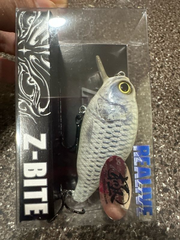 Gan Craft Z-Bite Realive #U-19 FAINT GLOW Shad 65mm | 3/4oz | Floating. Fabulous New and RARE JDM New In Package.