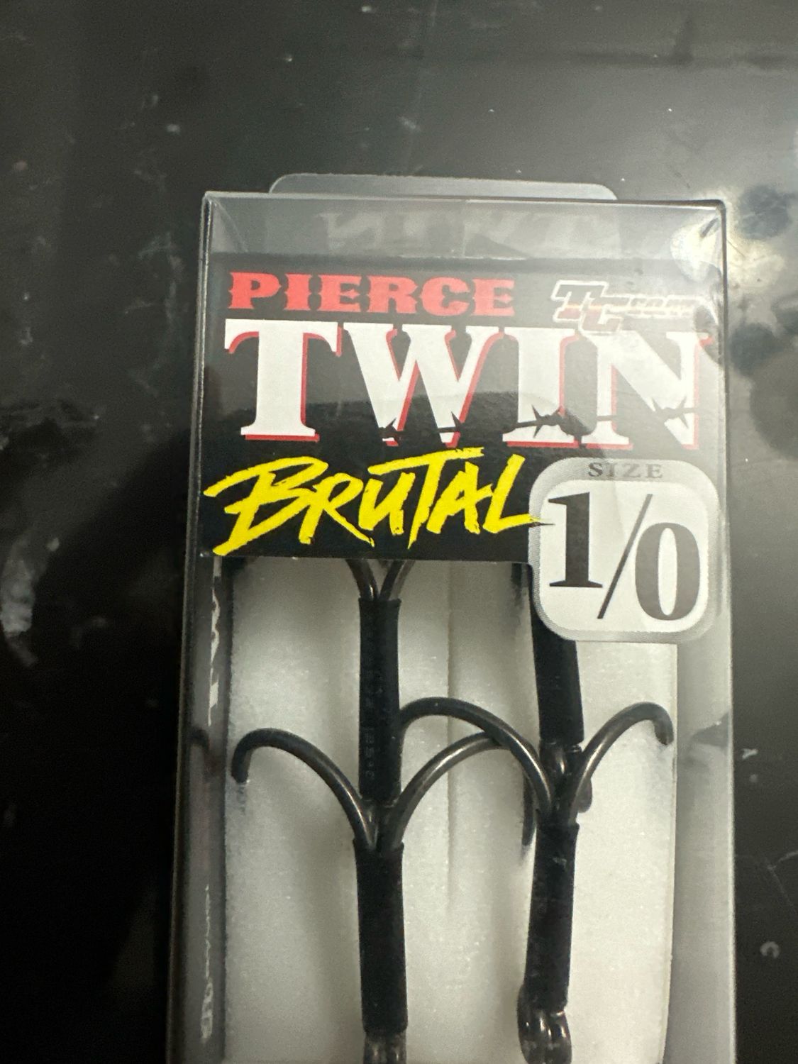 Ryugi Pierce Brutal Twin Hooks. 1/0 4 Hooks Per Pack