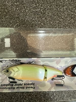 Attic Annie 175 MR #4 Natural Pearl Shad. Hand Made JDM Floating, Approximately 6.9” (175mm) 1.9oz Floating. NIB