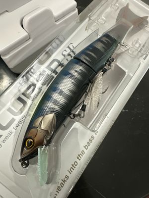 Jackall Kluber SF Midnight Oikawa 180mm | 40g | Slow Floating