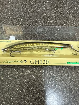 Megabass Great Hunting GH120 (SP-C) Special Color PM Dojyo. NIP