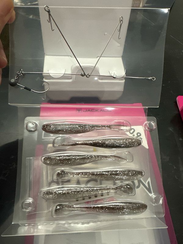 Jackall Peaceton 100 0.9g Maruhata Delicious Silver JDM Ultra Light Umbrella Rig With 6 Softbaits Included In Package