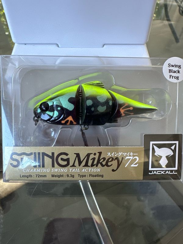 Jackall Swing Mikey 72 Swing Black Frog 72mm | 9.3g | Floating