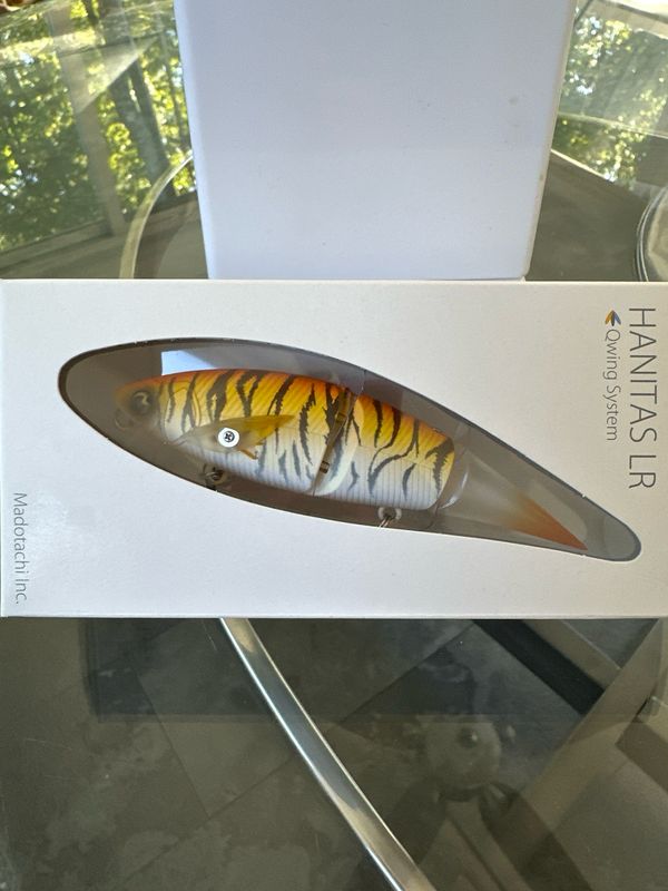 Madotachi Hanitas LR Tiger 120mm | 3/4oz | Floating Adjustable Q- Wing System