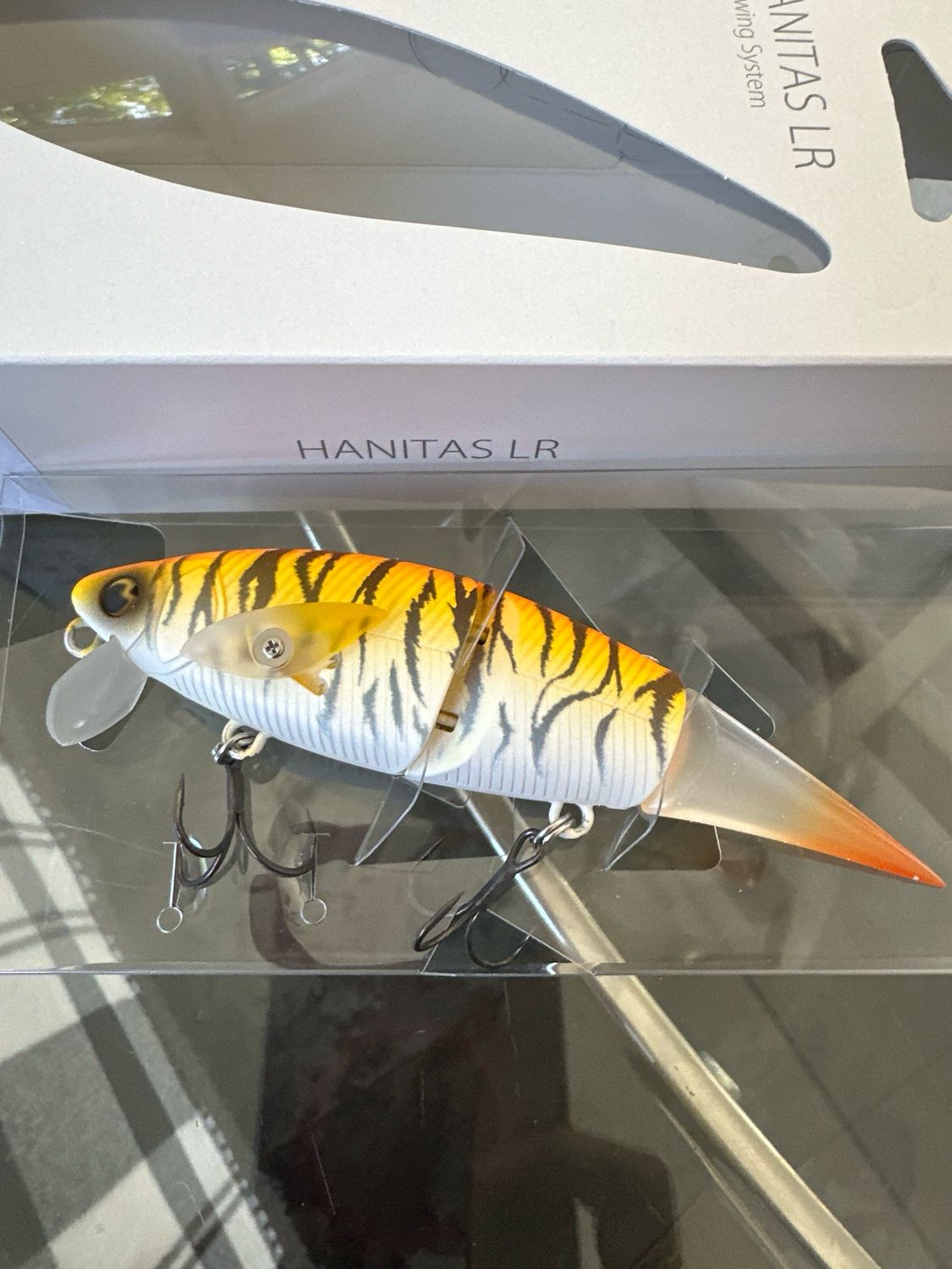 Madotachi Hanitas LR Tiger 120mm | 3/4oz | Floating Adjustable Q- Wing System
