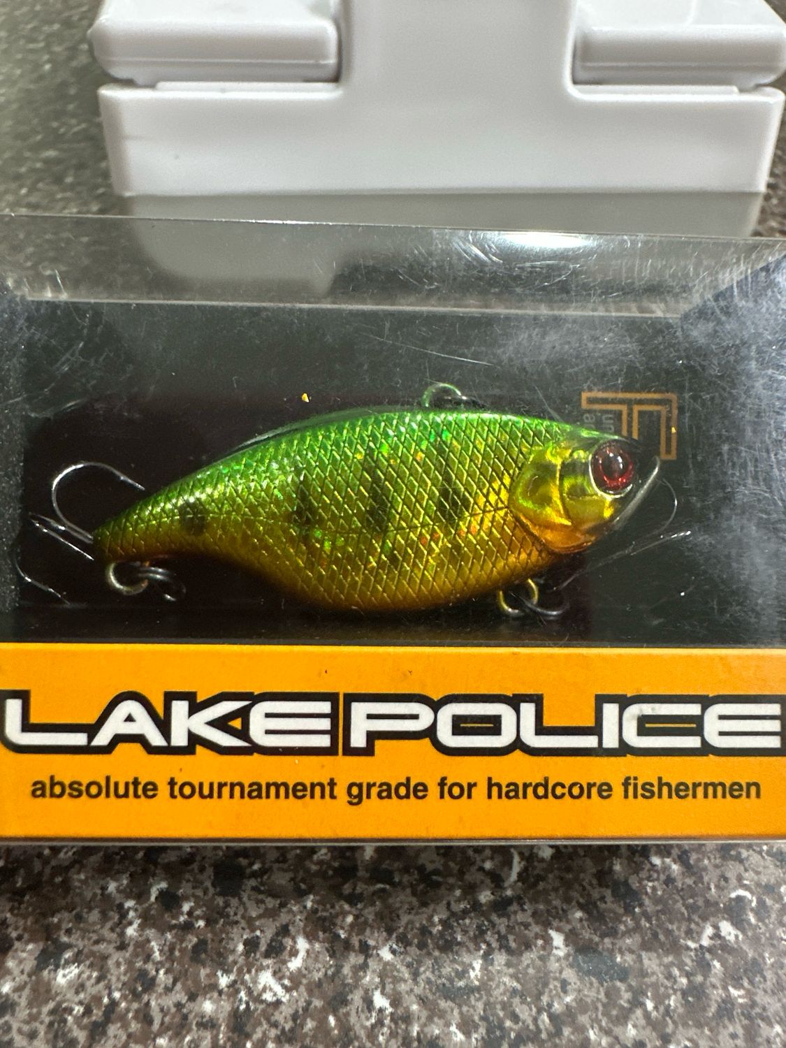 Jackall TN50 Lake Police HL Peacock 52mm | 9.0g