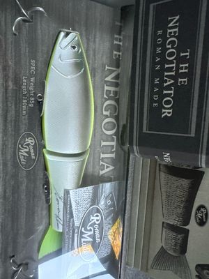 Roman Made Negotiator. Limited Edition Natural Yellow. Stunning JDM Hand Carved 180mm 85g (3oz)