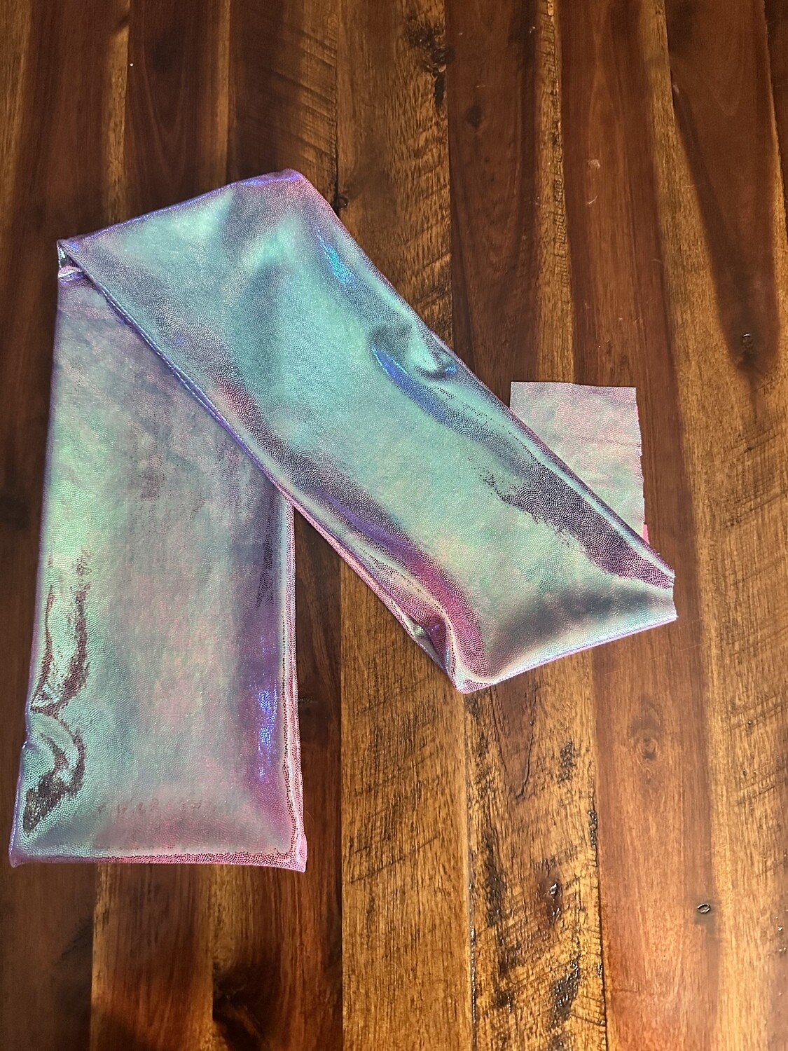 SHINY TIE DYE TAIL BAG