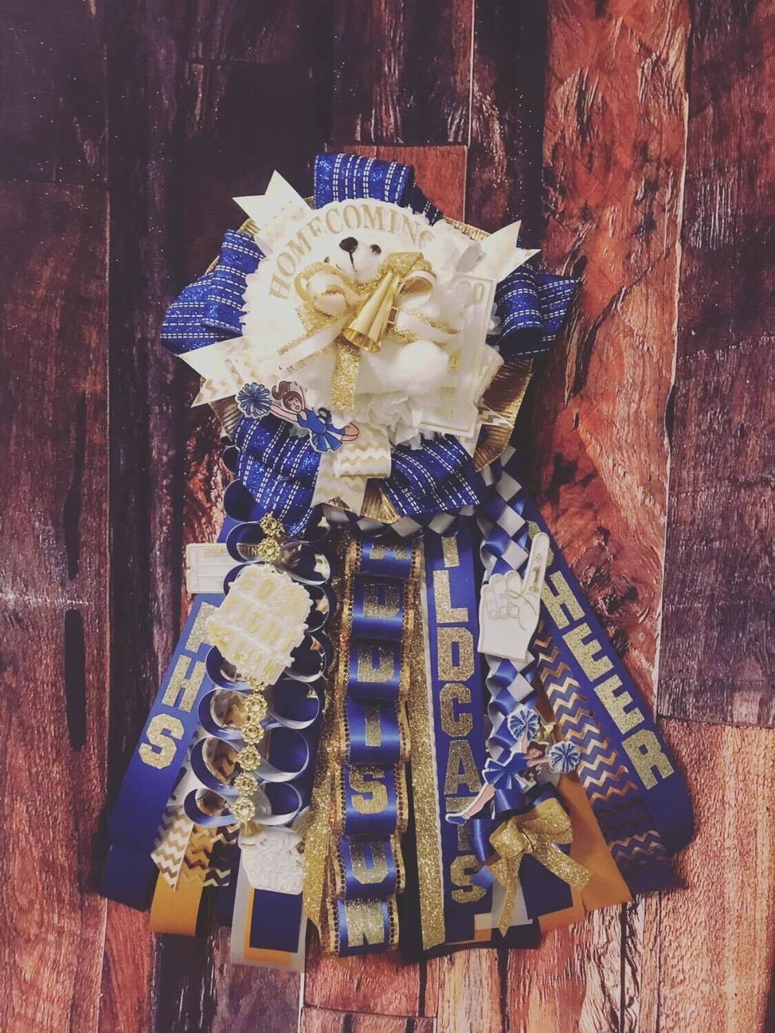 The Dallas Lutheran &quot;Texas&quot; Homecoming Garter