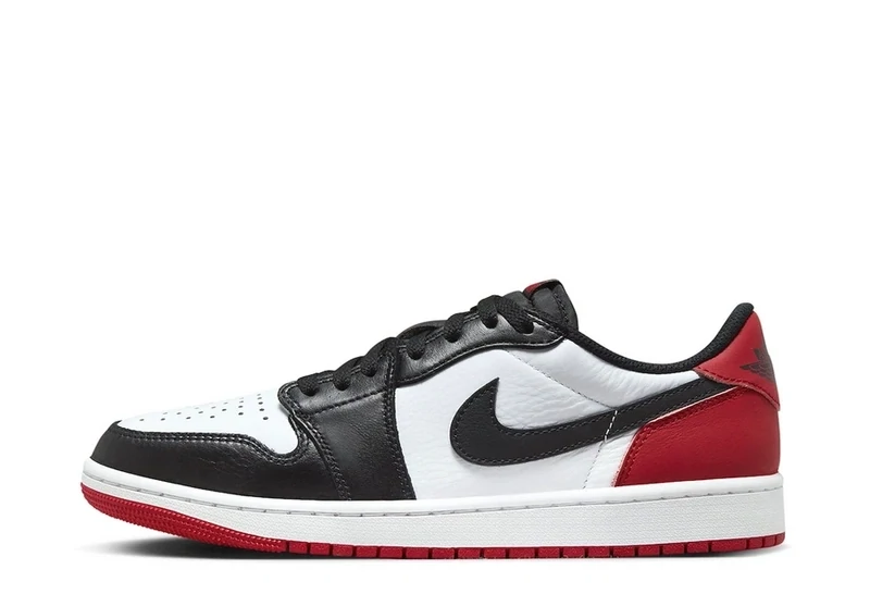 Air Jordan 1 Retro Low OG &#39;Black Toe&#39; (2023)