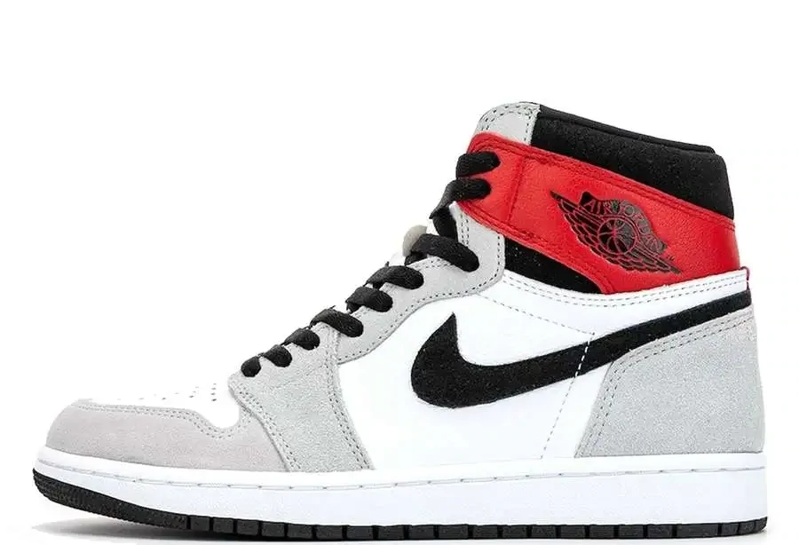 Air Jordan 1 High OG &#39;Light Smoke Grey&#39; (2020)