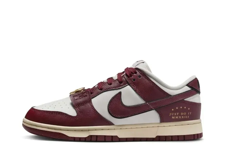 Nike Dunk Low SE WMNS &#39;Just Do It&#39; Team Red (2023)