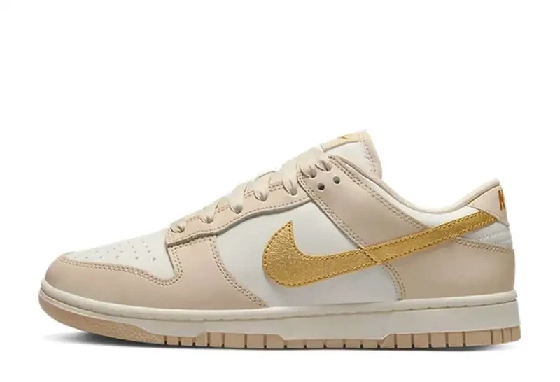 Nike Dunk Low WMNS &#39;Metallic Gold&#39; (2023)