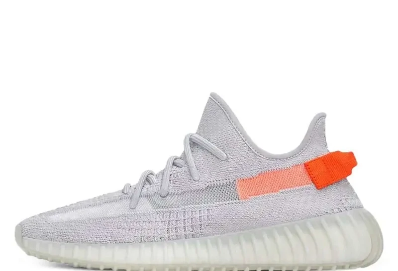 Adidas Yeezy Boost 350 V2 &#39;Tail Light&#39; (2020)