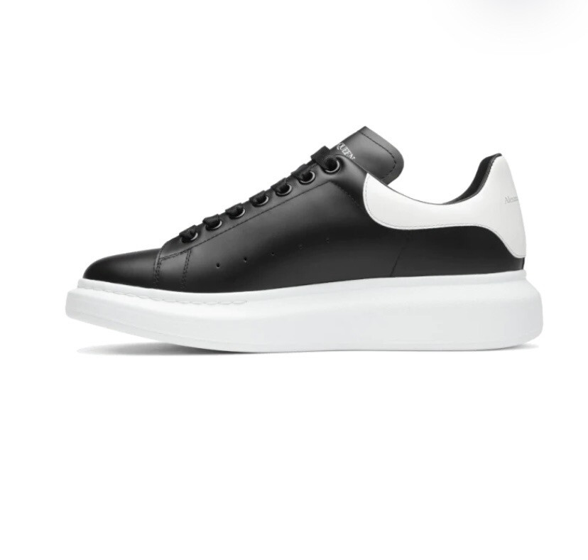 Alexander McQueen Oversized Black White