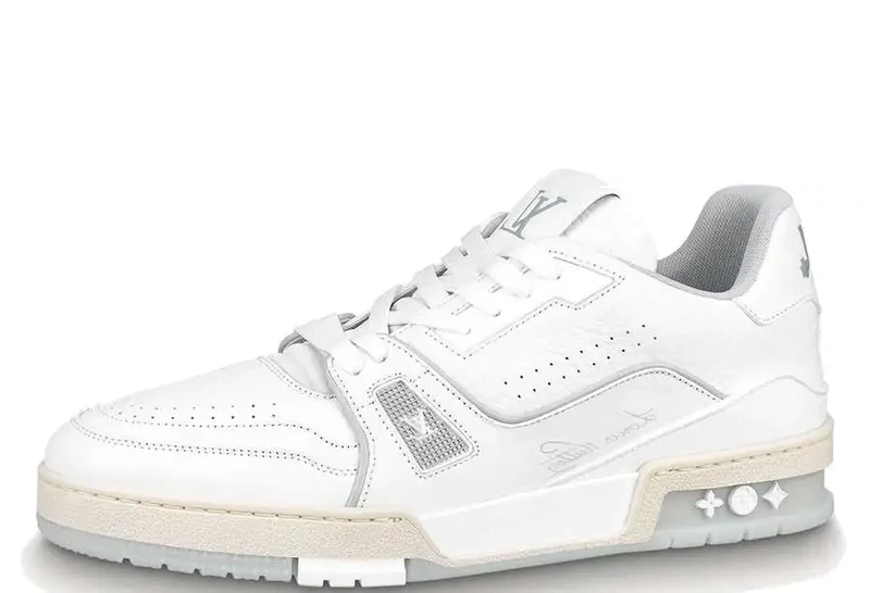 Luxury Louis Vuitton LV Trainer White Signature