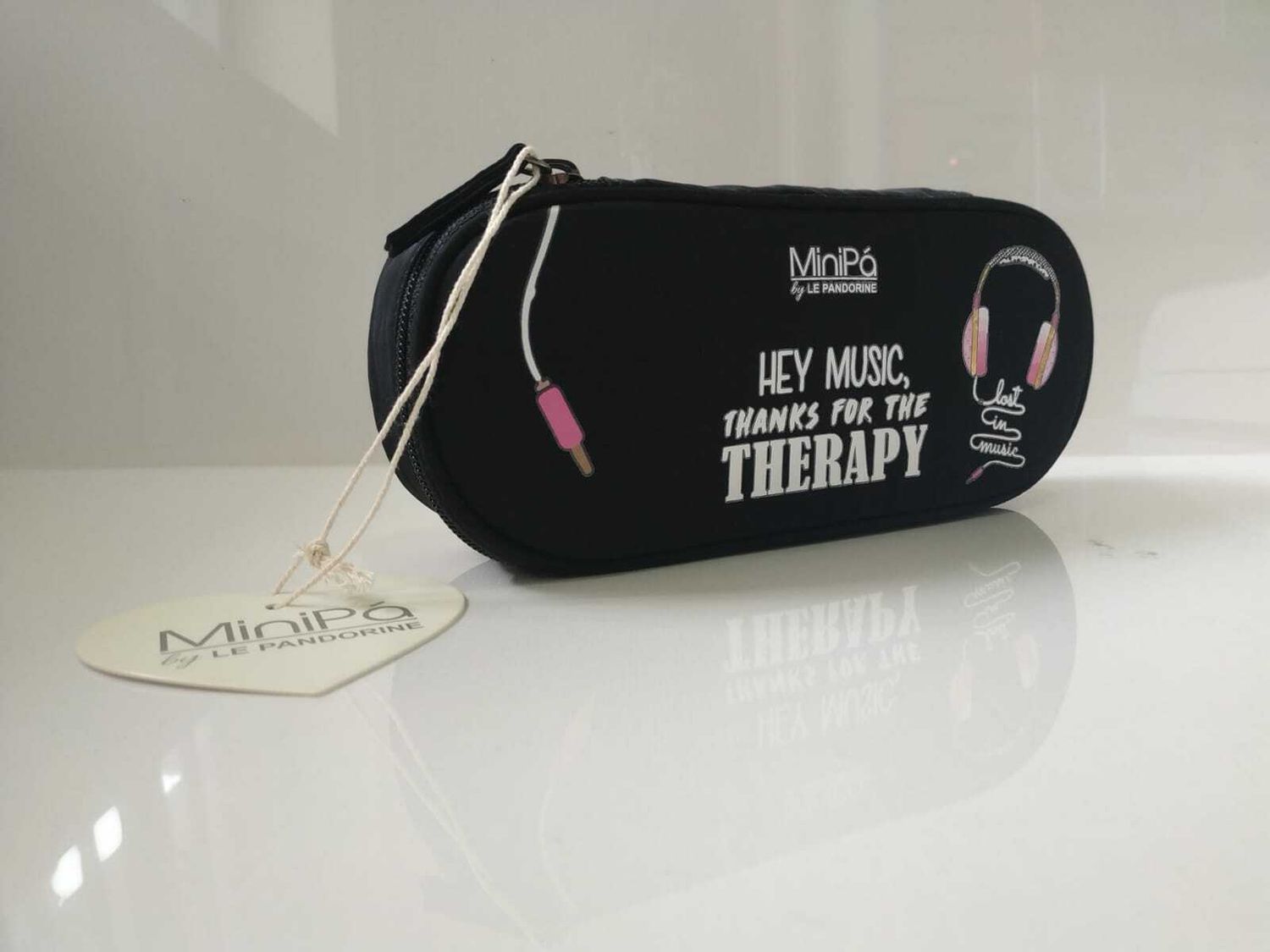 MiniDaddy Pouch &#39;Hey Music, Thanks for the Therapy&#39;