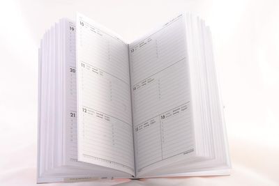 Agenda New Age 2026 Settimanale 12 M. Pocket Safian Nero