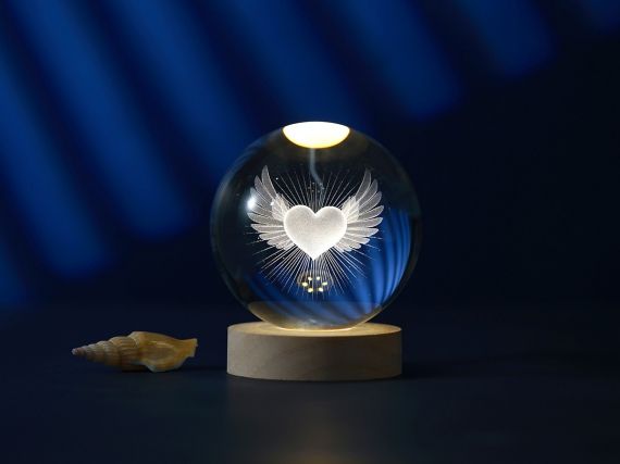 Lamp Large Sphere Heart - Total Juggling