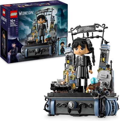 Lego 76780 Wednesday  - Wednesday Addams character