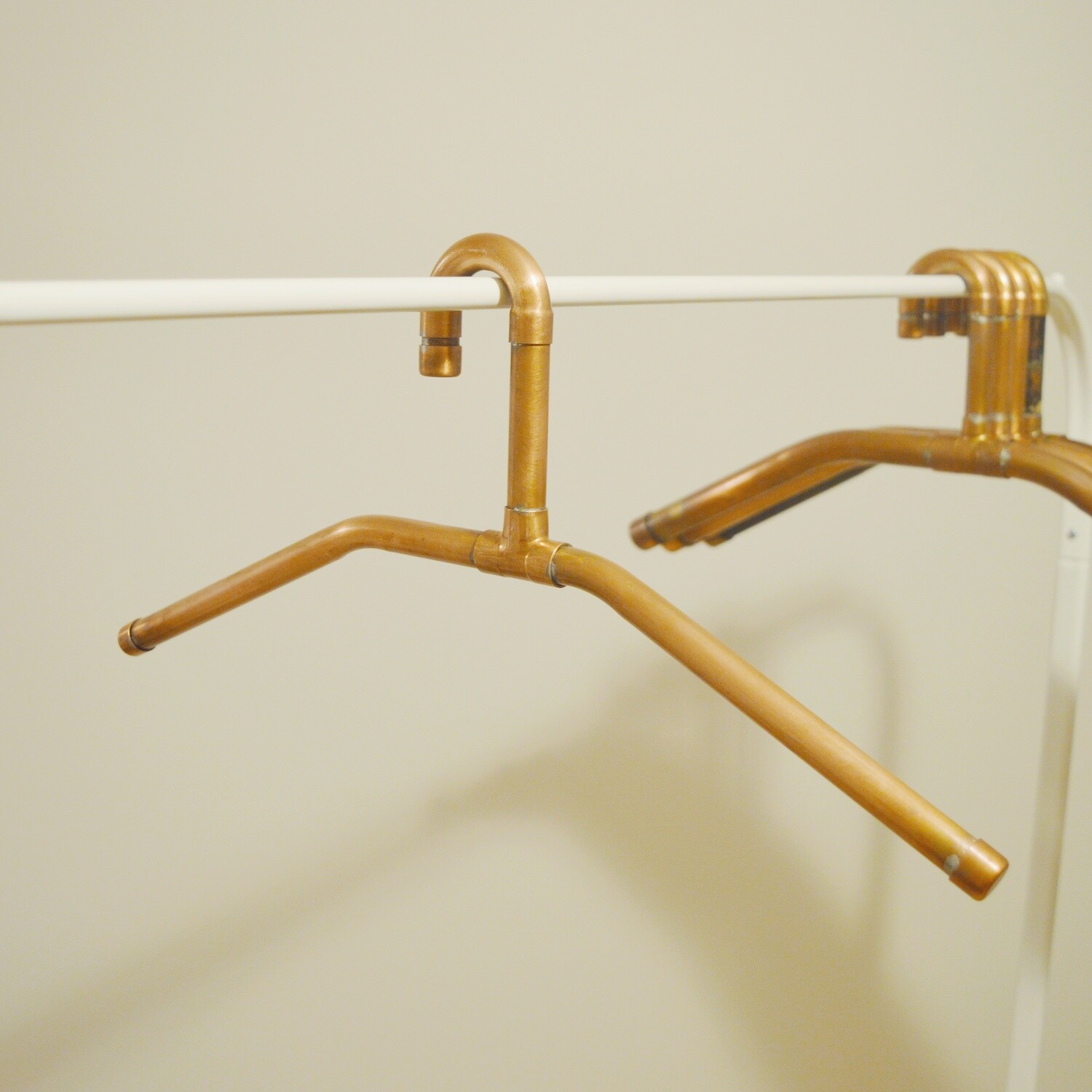 The Classic Hanger Lite