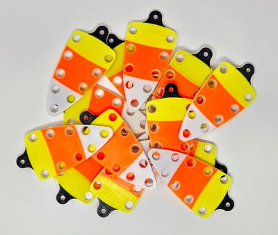 9 Pixel Roofline - Candy Corn