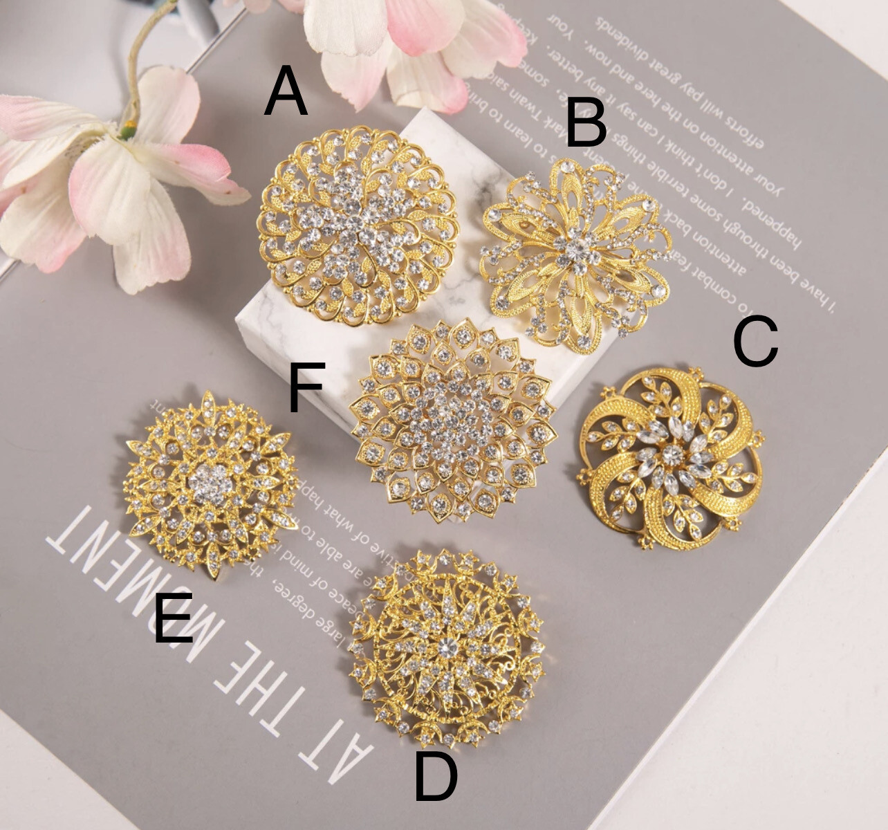 ￼NEW style Korean brooch/Muslim brooch pin/Brooch Kebaya/brooch zircon brooch merdeka/brooch bahu 5pcs $10.00