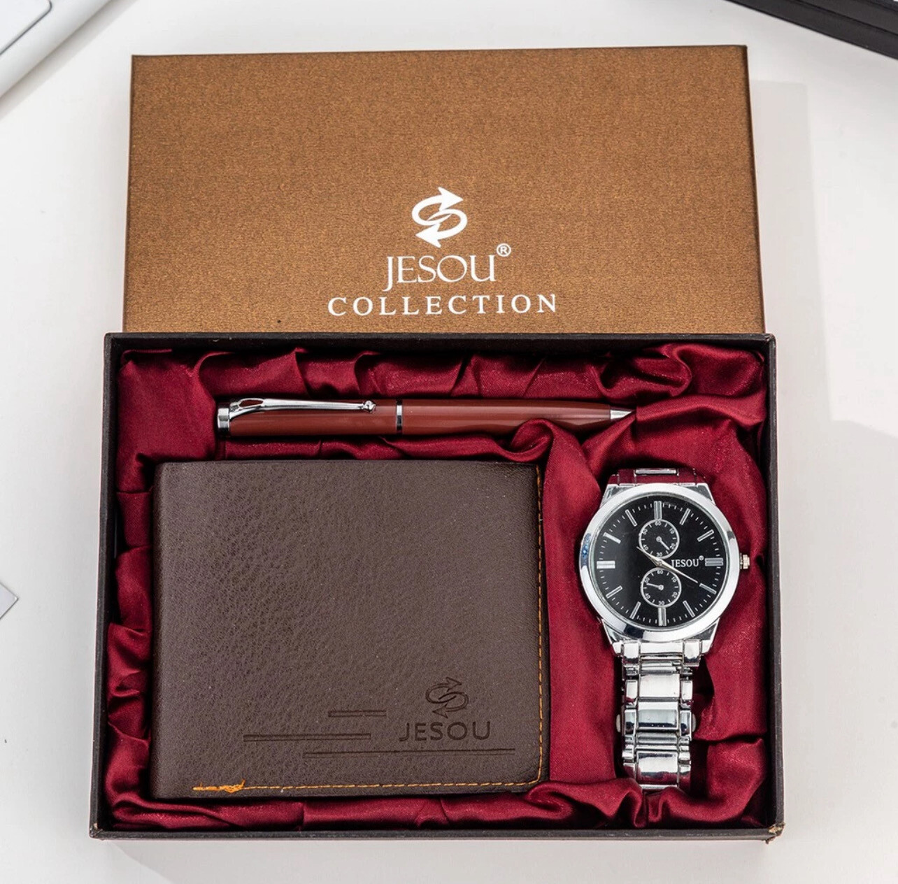Ready Stock~3pcs/set Boutique Gift Set Wallet Large Dial Quartz Watch Pen Men’s Gift Birthday Gift Valentine’s Day Gift Father’s Day Gift New Year Gift SS1011085